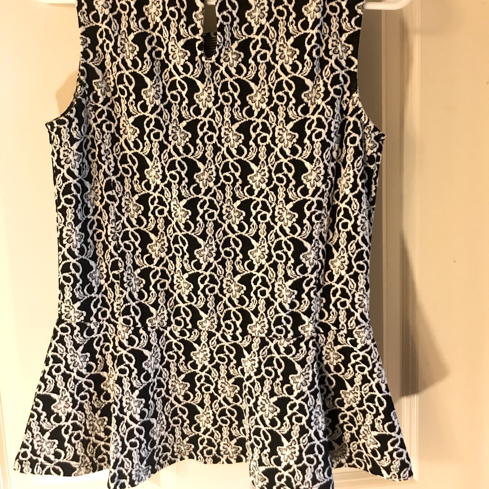 Hinge Top size Small